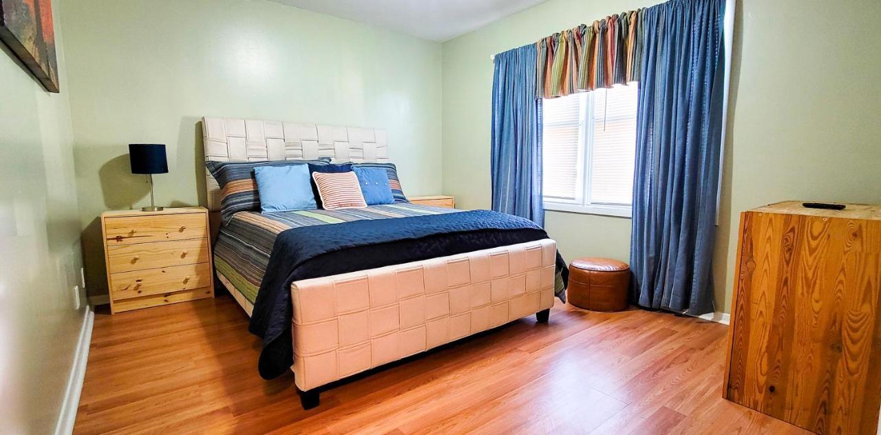 Great 2 Bedroom Condo,Free Parking,Easy Commute. Irvington Buitenkant foto
